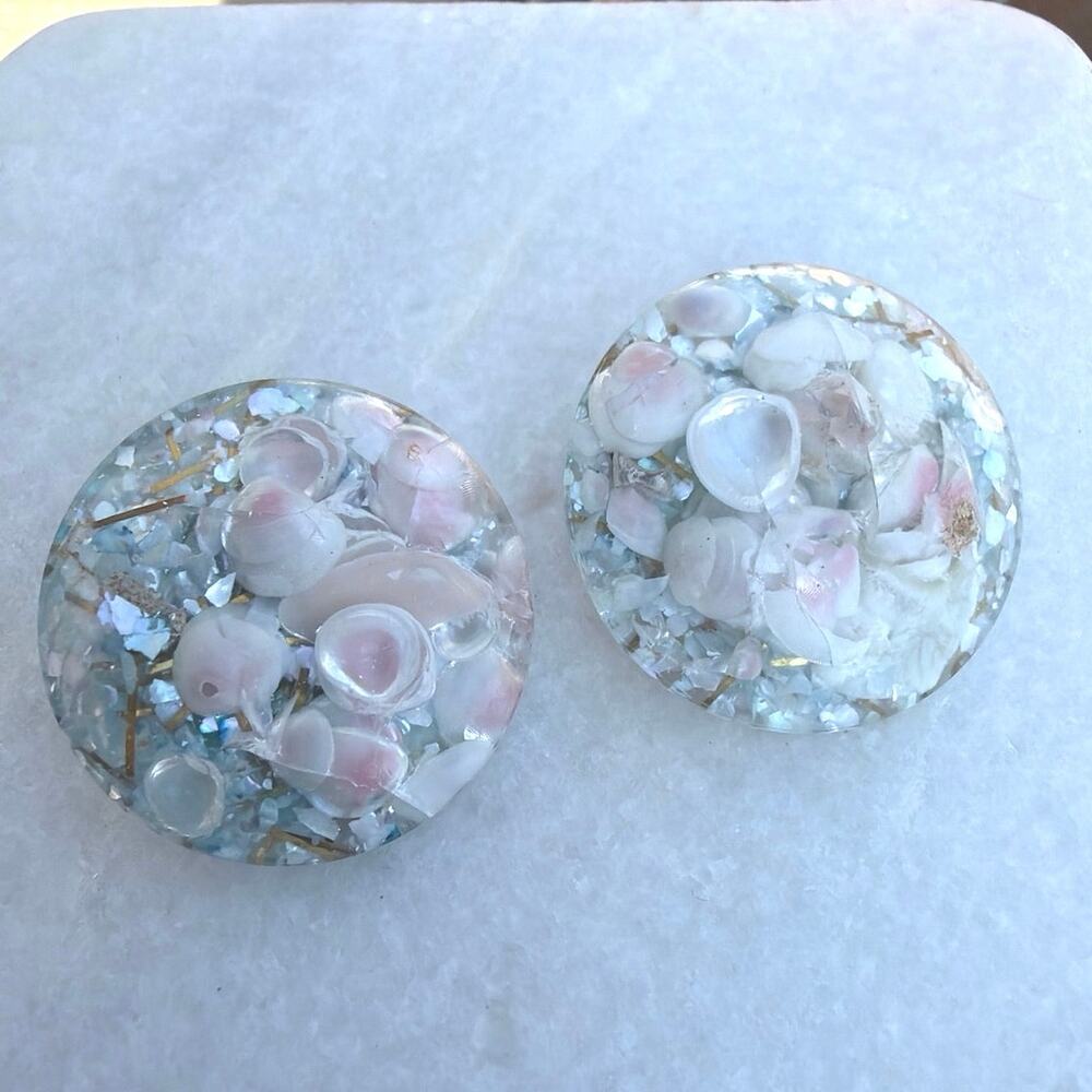 Vintage Baby Blue White Shell Glitter Dome Clip On Earrings